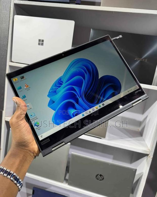 Laptop Lenovo ThinkPad X390 Yoga 16GB Intel Core i7 SSD 256GB · Photo 1