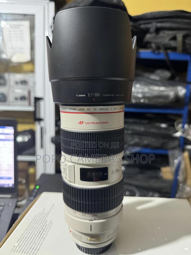 Canon 70-200mm F2.8l Is Usm Lens · Photo 1