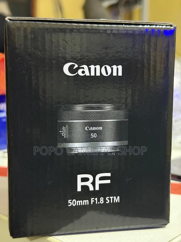 Canon Rf 50mm F1.8 STM · Photo 1