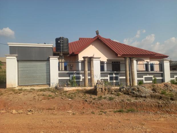 4bdrm House in Owhim Amanfrom, Kumasi Metropolitan for sale · Photo 6