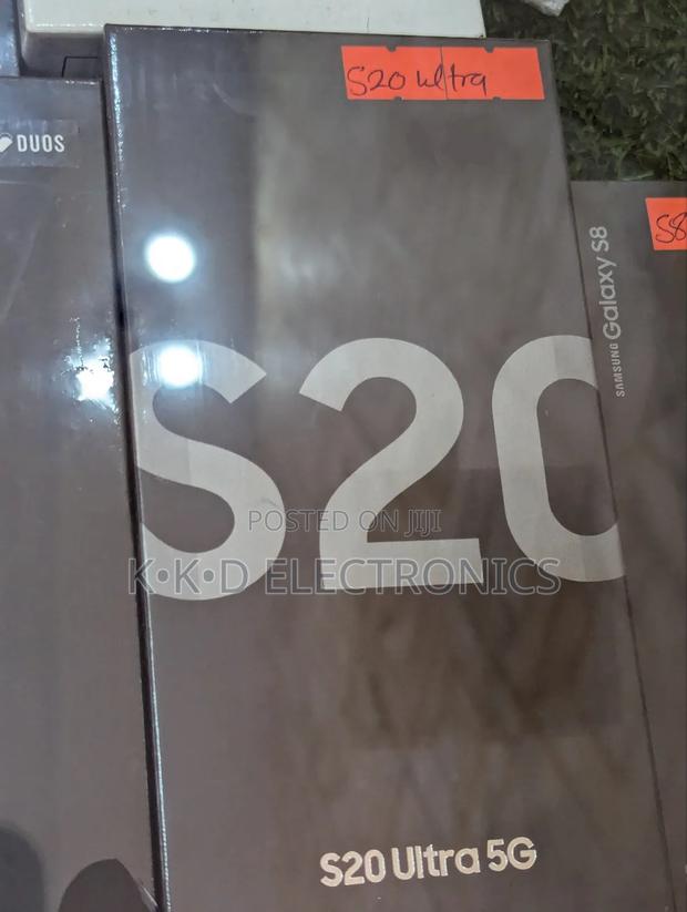 New Samsung Galaxy S20 Ultra 5G 256 GB Black · Photo 3
