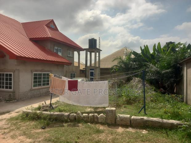 7bdrm House in Kenyasi Abrem, Kumasi Metropolitan for sale · Photo 8