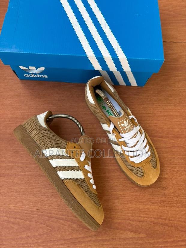 Adidas Og Samba Cardboard Available · Photo 1