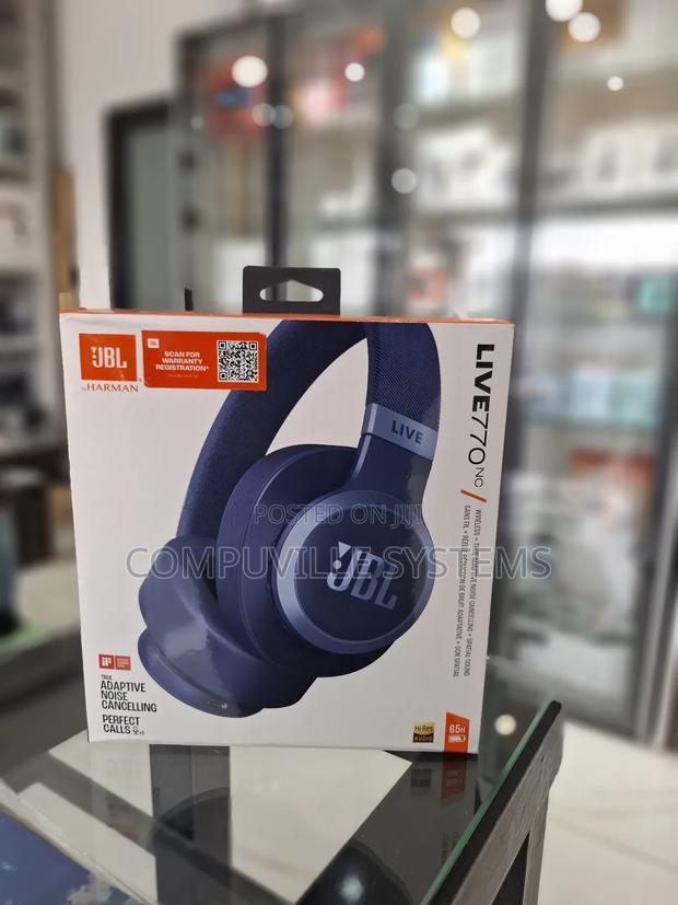 JBL Live770nc Wireless Headset · Photo 1