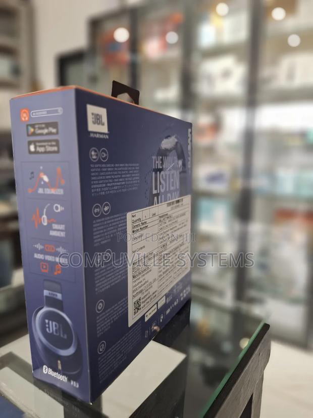 JBL Live770nc Wireless Headset · Photo 3