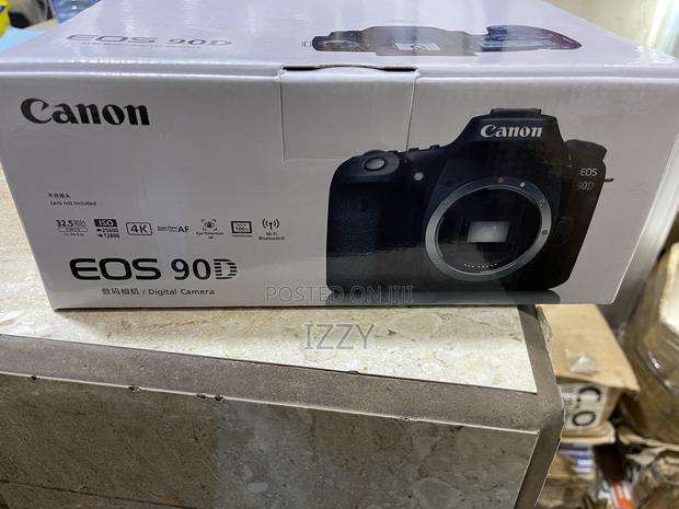 Canon 90d With 18-135mm Lens · Photo 5