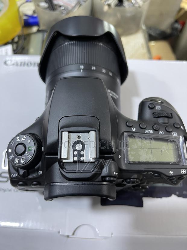 Canon 90d With 18-135mm Lens · Photo 3