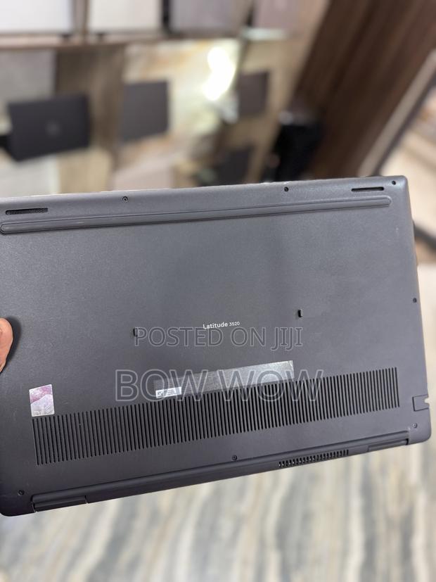 Laptop Dell Latitude 3520 16GB Intel Core i7 SSD 256GB · Photo 5