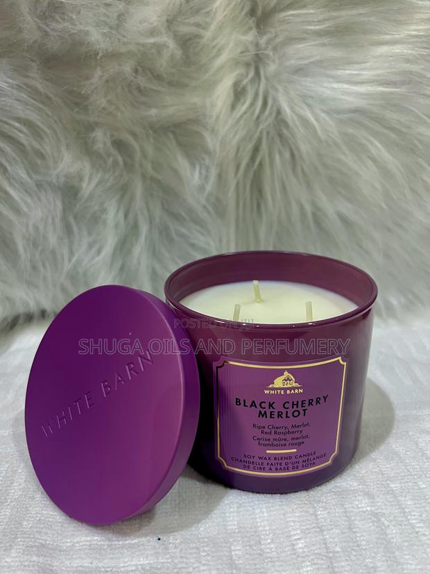 Bath And Body Works Scented Candles · Photo 4