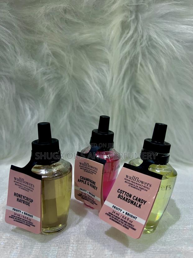 Bath And Body Works Wallflowers · Photo 3