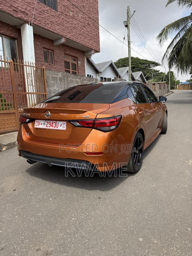 Nissan Sentra SR 2023 Orange · Photo 5