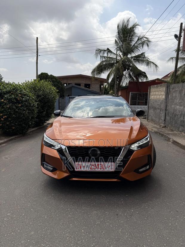 Nissan Sentra SR 2023 Orange · Photo 2