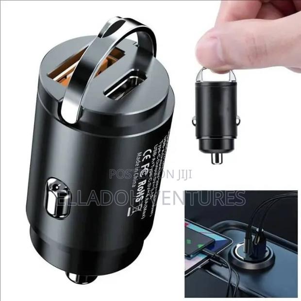 Car Charger Adapter · Photo 2