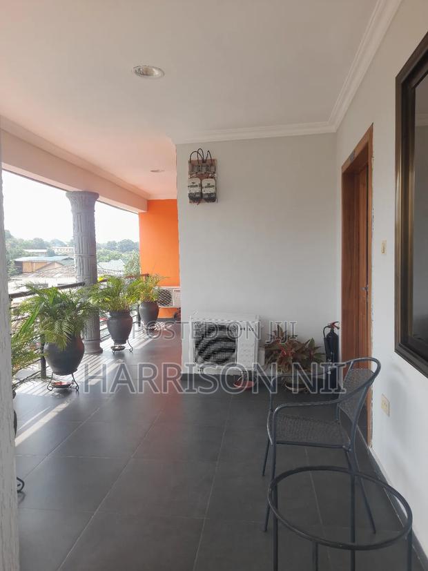 Furnished Studio Apartment in Asylumdown for rent · Photo 2