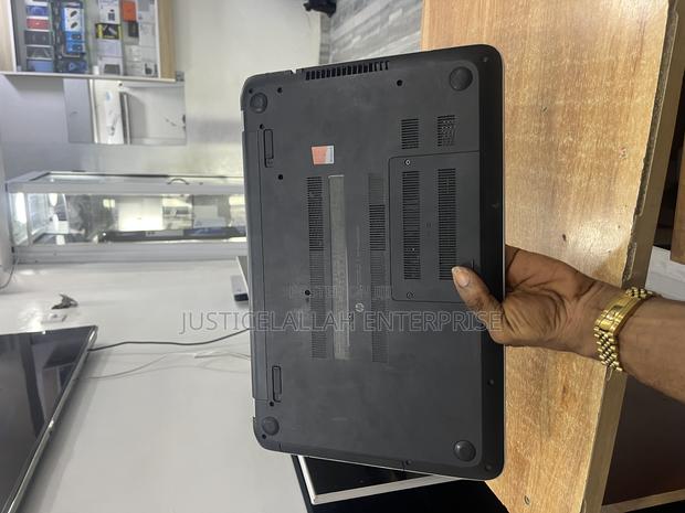 Laptop HP Pavilion 15 4GB AMD A8 HDD 256GB · Photo 4