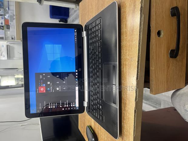 Laptop HP Pavilion 15 4GB AMD A8 HDD 256GB · Photo 6