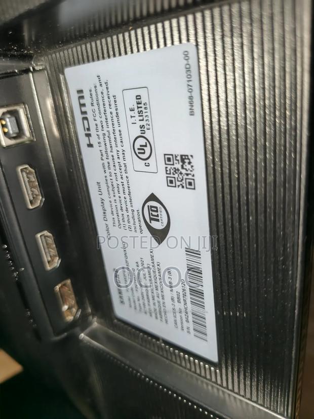 24" Samsung Computer Monitor Edgeless · Photo 3