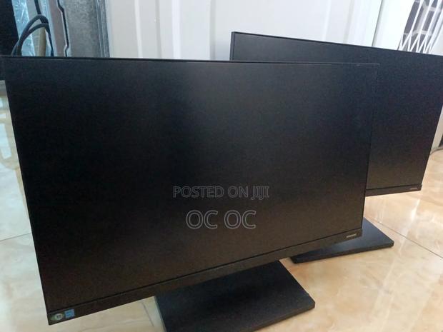 24" Samsung Computer Monitor Edgeless · Photo 1