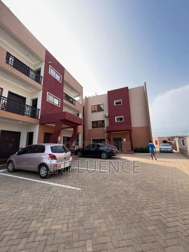 2bdrm Apartment in American House Area, East Legon for rent · Photo 2