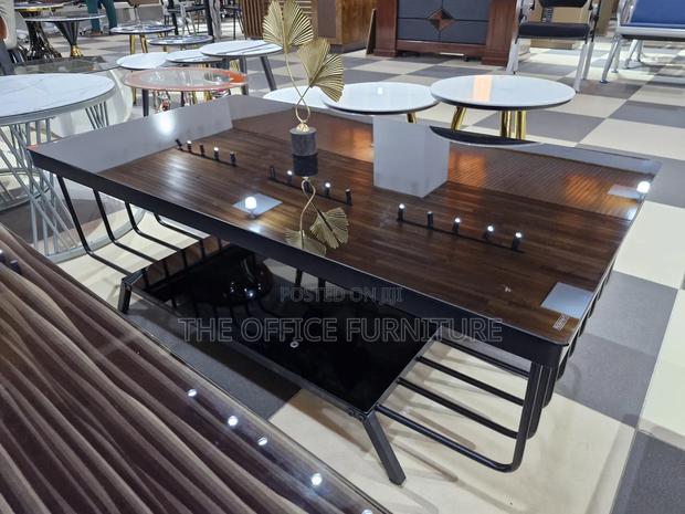Modern Dual-Layered Center Table · Photo 1