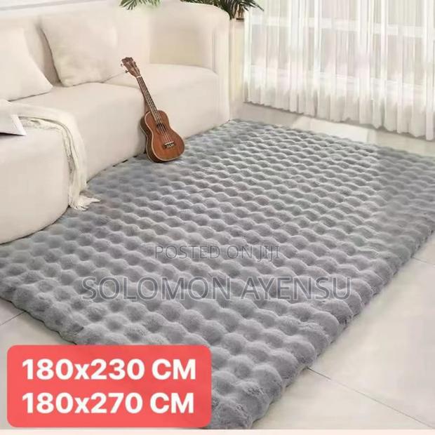 Quality Bubbles Rabbit Hair Carpet Available in Different Colours · Photo 1