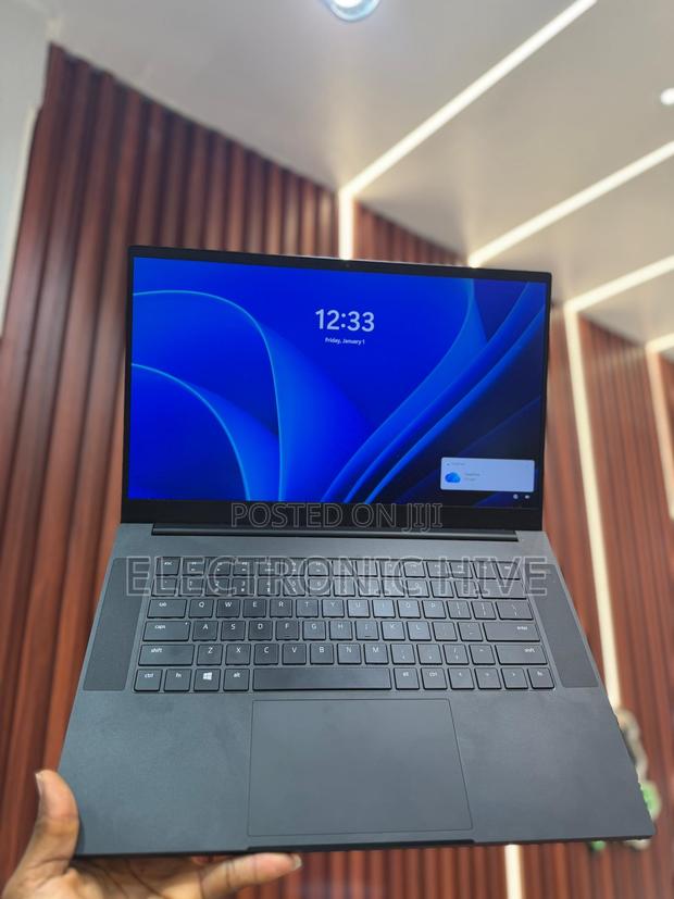 Laptop Razer Blade 16GB Intel Core I7 SSD 512GB · Photo 2