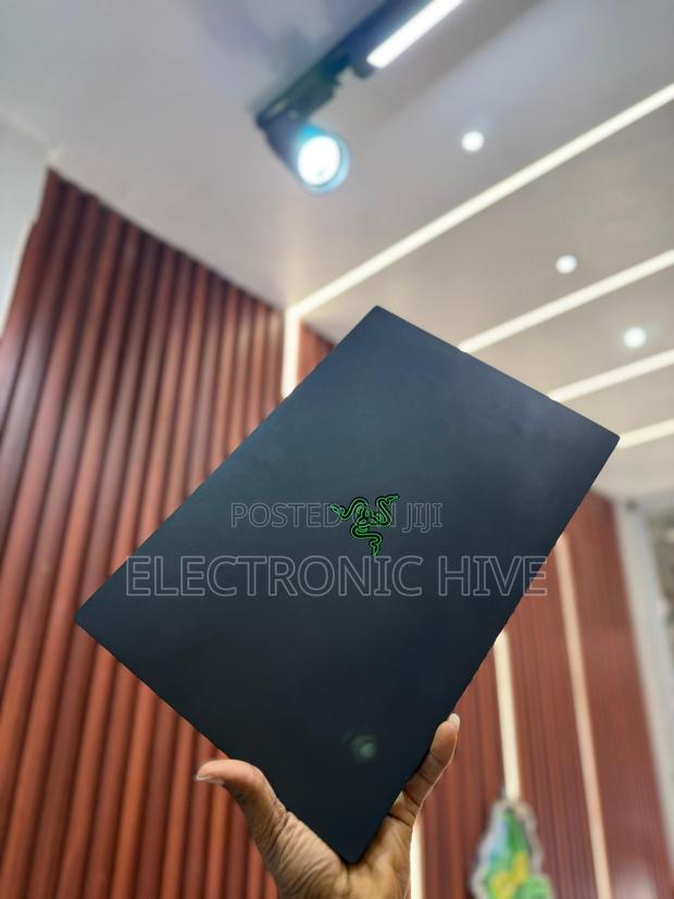 Laptop Razer Blade 16GB Intel Core I7 SSD 512GB · Photo 1