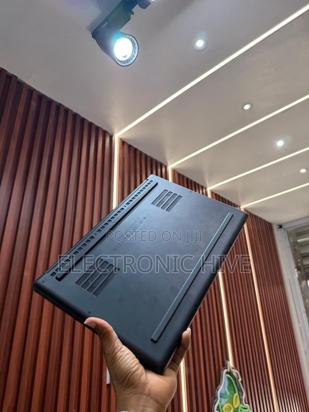 Laptop Razer Blade 16GB Intel Core I7 SSD 512GB · Photo 4