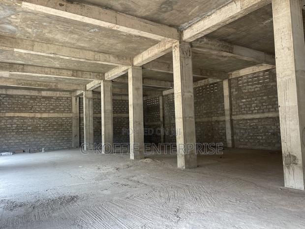 1200 SQM Warehouse at North Kaneshie Industrial Area for Sale · Photo 3