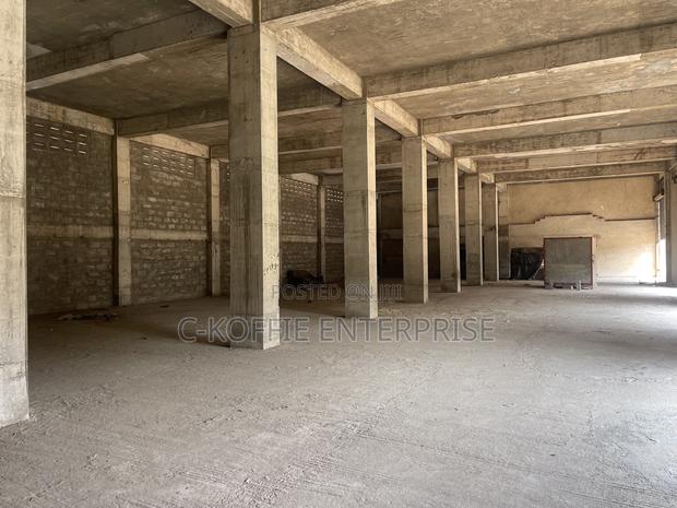1200 SQM Warehouse at North Kaneshie Industrial Area for Sale · Photo 2