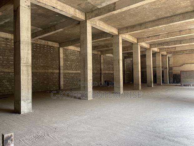 1200 SQM Warehouse at North Kaneshie Industrial Area for Sale · Photo 6