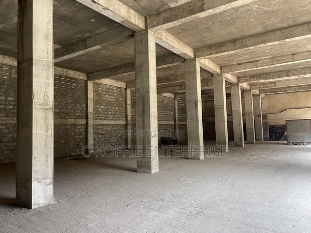 1200 SQM Warehouse at North Kaneshie Industrial Area for Sale · Photo 5