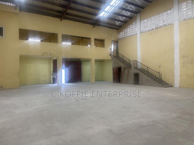 330 SQM Warehouse at Spintex for Rent · Photo 3