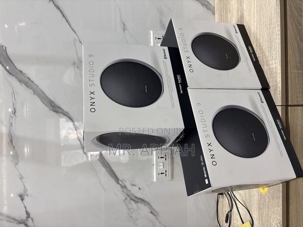 High Efficiency Harman Kardon Onyx 9 Wireless Speaker. · Photo 1
