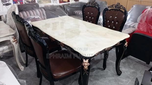 6 Chairs Marble Dinning Table · Photo 1