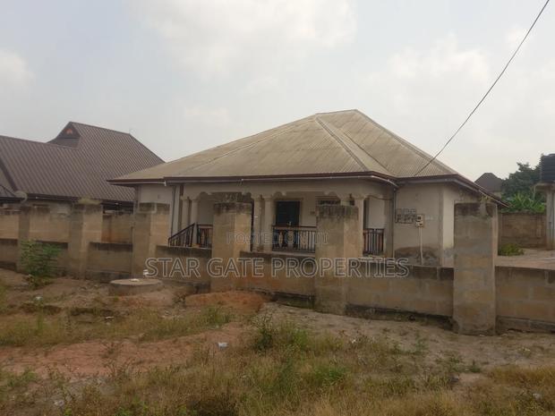 6bdrm House in Kenyasi Adwumam, Kumasi Metropolitan for sale · Photo 2