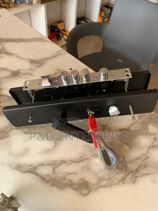 Quality China Door Lock With Metal Black Handle. · Photo 3
