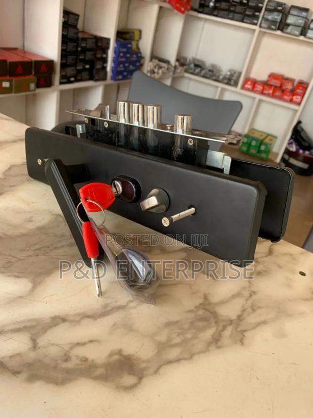 Quality China Door Lock With Metal Black Handle. · Photo 4