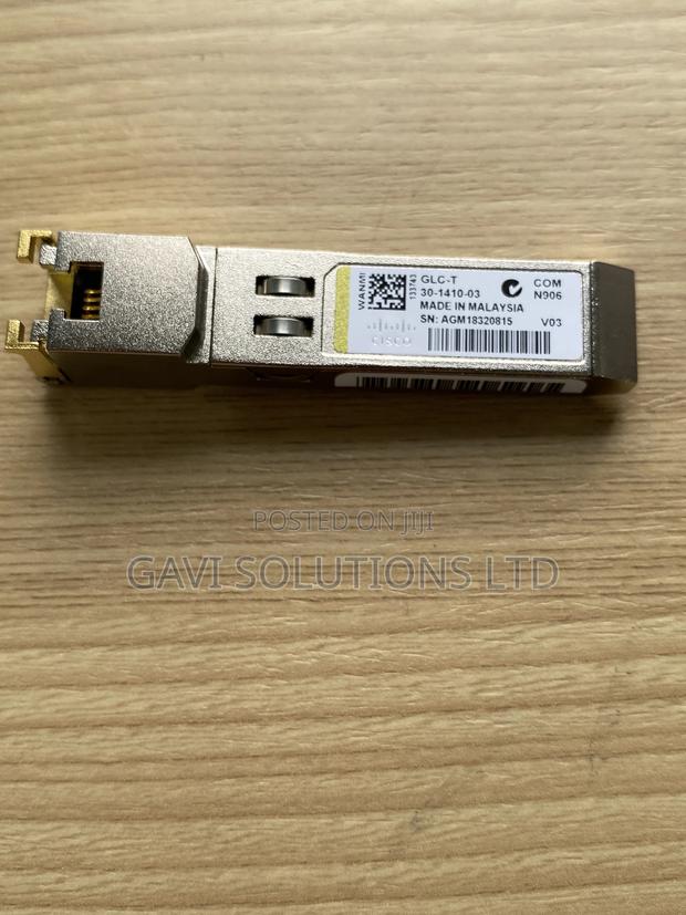 Cisco Sfp - R45 Transceiver · Photo 1