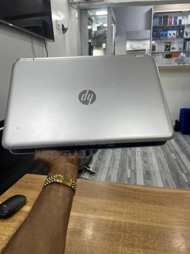 Laptop HP Pavilion 15 4GB AMD A8 HDD 256GB · Photo 7