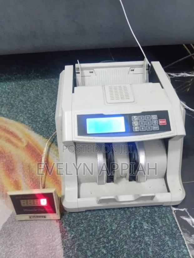 Counting Machine · Photo 1
