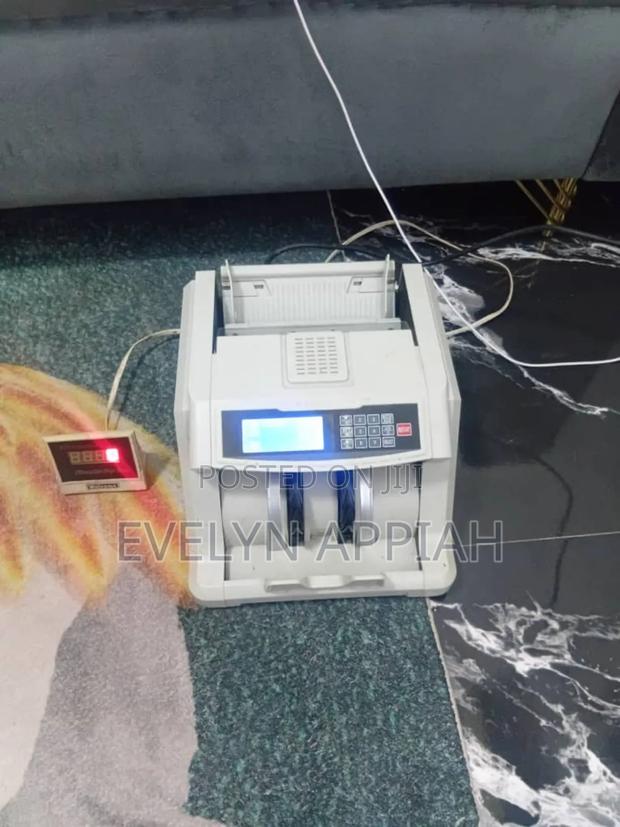 Counting Machine · Photo 4