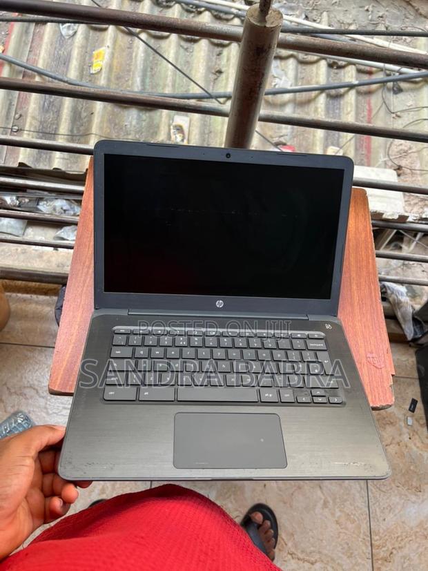 New Laptop HP Chromebook 14 4GB Intel SSD 60GB · Photo 2