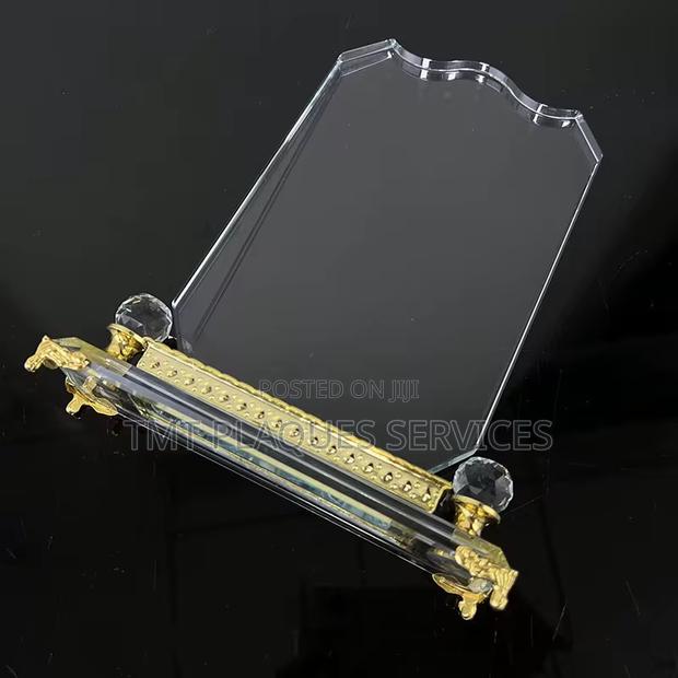 Golden Crystal Award Plaque for Your Events and Awards · Photo 2