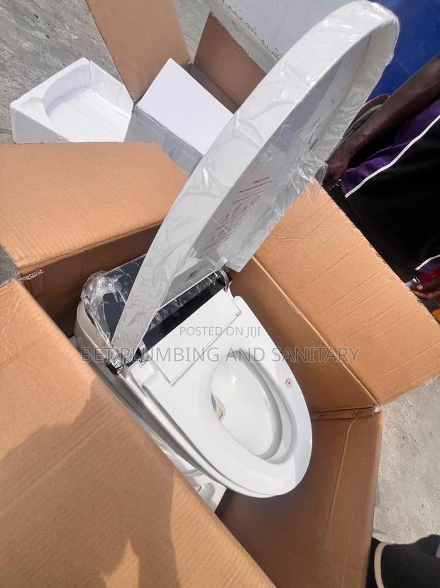 Remote Control Water Closet_smart Wc_sensor Wc · Photo 2
