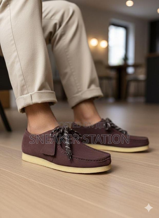 Original Clarks Wallabies Available · Photo 3