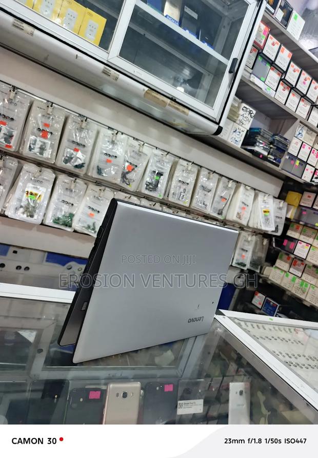 Laptop Lenovo 8GB Intel Core I3 SSD 128GB · Photo 1
