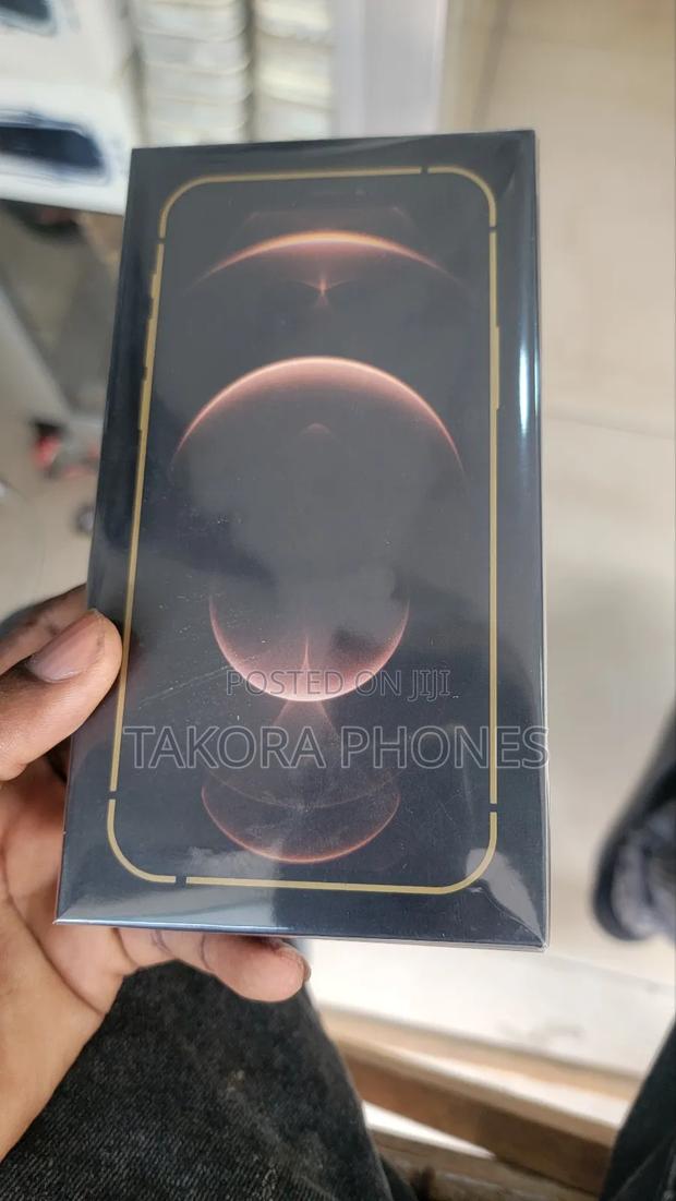 New Apple iPhone 12 Pro 128 GB Gold · Photo 2
