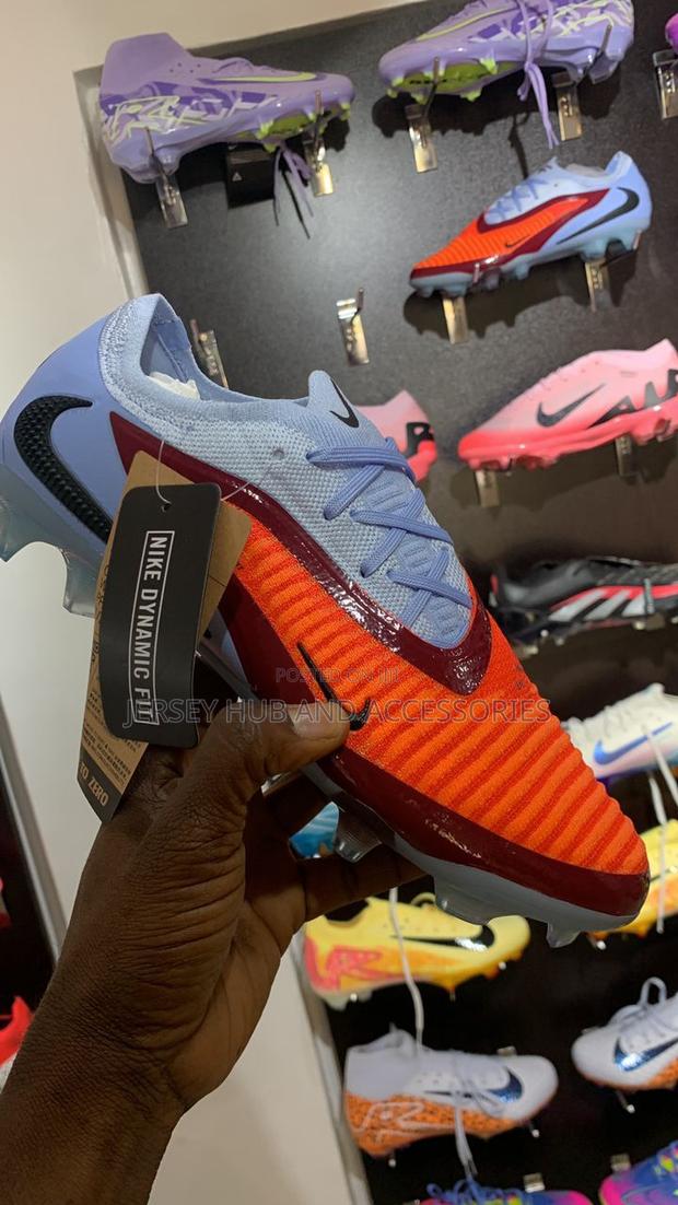 Original Football Boots · Photo 8