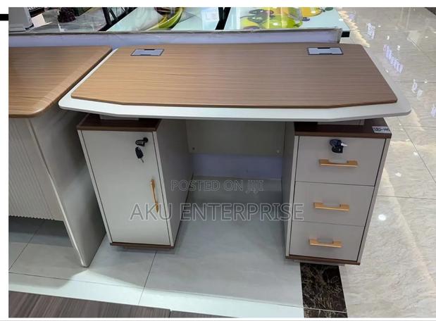 Executive Office Desk Office Table 1.4m Black · Photo 1